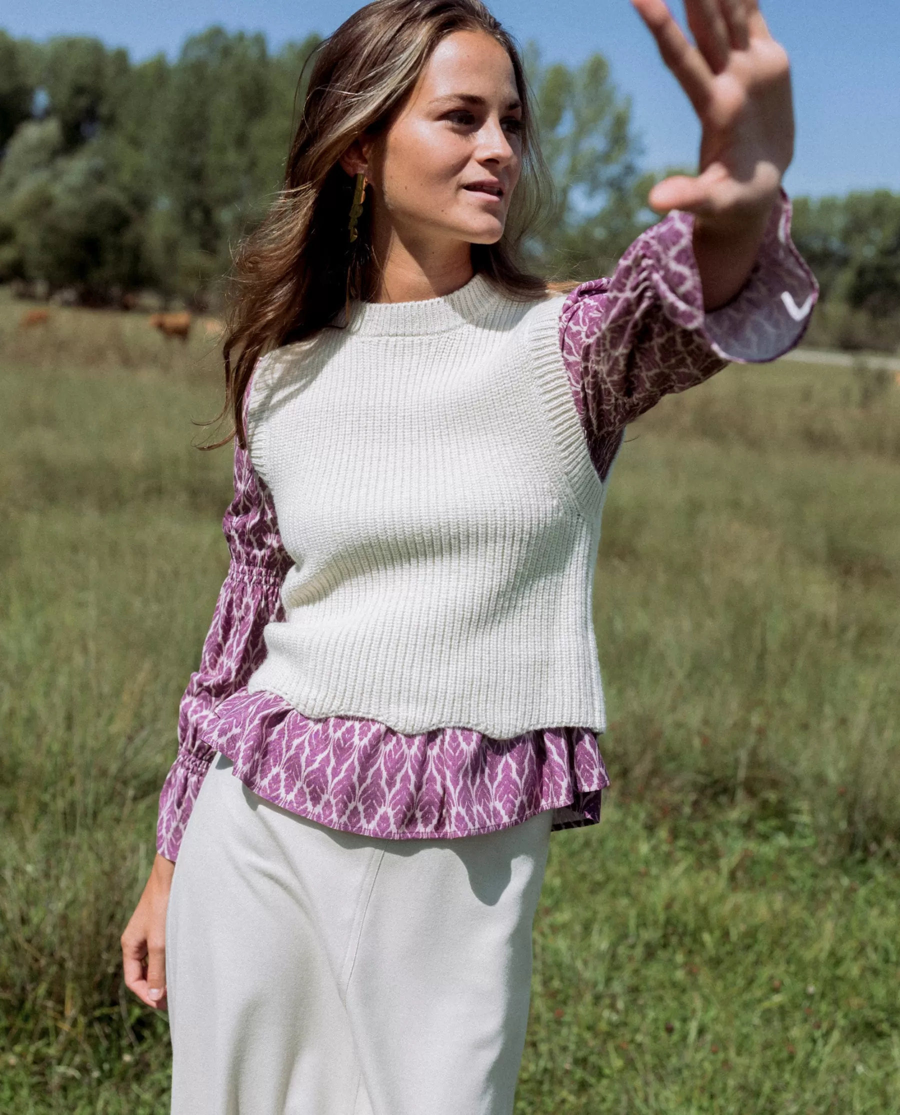 THE-ARE CHALECO UPTOWN GIRLS · BEIGE* Chaquetas Y Blazers